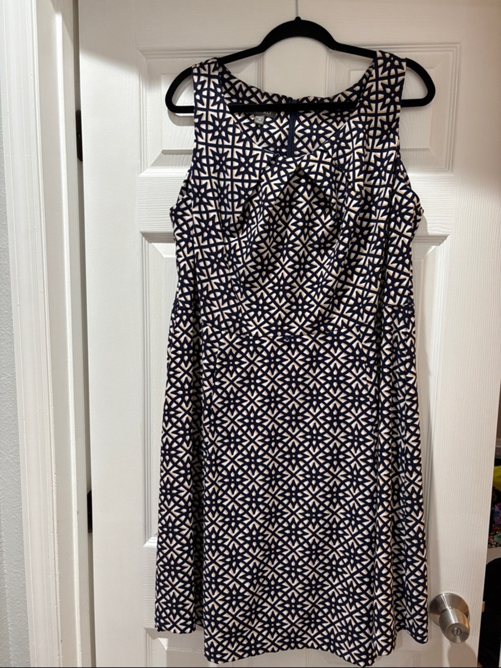 Roz & Ali Navy and Cream Geometric Midi Dress